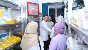 20251023-Kepala-BPOM-Prof-Dr-Taruna-Ikrar.jpg