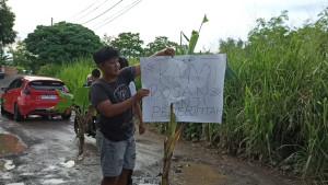 20251114-Jalan-rusak-di-Parepare.jpg