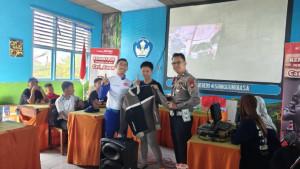 20251809-edukasi-safety-riding-SMPN-4-Sungguminasa.jpg