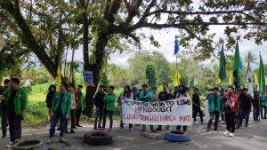 Aliansi-Wija-to-Luwu-menggelar-aksi-memeperingati-momentum-Hari-Jadi-Luwu-HJL-ke-756.jpg
