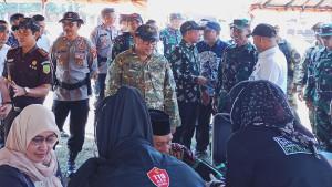 Bupati-Takalar-Mohammad-Firdaus-Daeng-Manye-2025-10.jpg