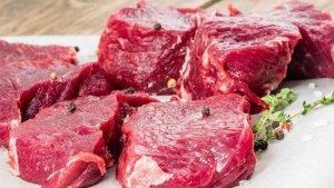 Cara-hilangkan-bau-prengus-daging-kambing-Idul-Adha-1444-H.jpg