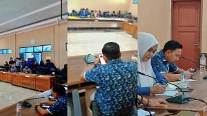 DPRD-SINJAI-Potret-anggota-DPRD-Sinjai-Arifuddin-sibuk-main-HP.jpg