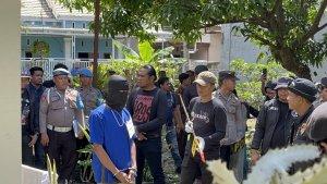 FENI-ERE-Suasana-kediaman-Feni-Ere-jelang-pelaksanaan-rekonstruksi-Senin.jpg