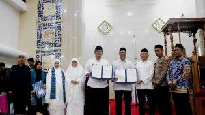 Fathul-Fauzy-Nurdin-dan-Kepala-Kantor-Kementerian-Agama-Bantaeng-HM-Ahmad-Jailani.jpg