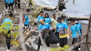 GERAKAN-WISATA-BERSIH-POLTEKPAR-MAKASSAR.jpg
