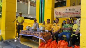 HUT-61-GOLKAR-Suasana-pembagian-sembako-gratis-oleh-DPD-I-Golkar-Sulsel.jpg