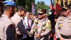 Irjen-Pol-Andi-Rian-R-Djajadi-berkantor-perdana-231321.jpg