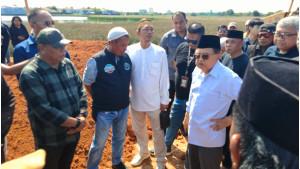 JUSUF-KALLA-Wakil-Presiden-ke-10-dan-12-RI-jusuf-Kalla-meninjau-lahan-proye.jpg
