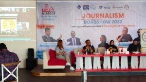 Journalism-Roadshow-2022.jpg