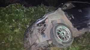 KECELAKAAN-MAUT-Mobil-Avanza-berwarna-abu-abu-setelah-terlibat-kecelakaan-maut.jpg