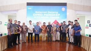 KUNJUNGAN-SILATURAHMI-SEMEN-TONASA-DPRD-PANGKEP.jpg