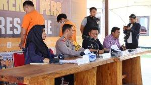 Kapolres-Bone-AKBP-Arief-Doddy-Suryawan-tengah-Selasa-7112023.jpg