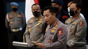 Kapolri-Jenderal-Pol-Listyo-Sigit-Prabowo-dan-anak-buahhh.jpg