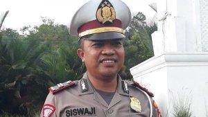 Kasat-Lantas-Polres-Palopo-Iptu-Siswaji-xa2.jpg