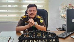 Kasi-Pidsus-kejari-Maros-Sulfikar.jpg