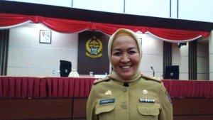 Kepala-Badan-Kepegawaian-Daerah-Sulawesi-Selatan-BKD-Sulsel-Sukarniaty-Kondolele12.jpg