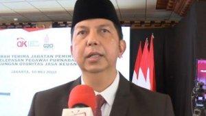 Kepala-OJK-Regional-6-Sulawesi-Maluku-dan-Papua-Darwisman-bb.jpg