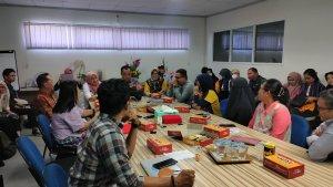 Koalisi-STOP-Perkawinan-Anak-bersama-Pemerintah-Kota-Makassar-mengadakan-FGD.jpg
