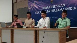 Konferensi-pers-dan-buka-puasa-bersama-Unhas-dan-media.jpg