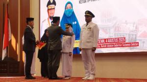 PALOPO-Wali-Kota-dan-Wakil-Wali-Kota-Palopo-terpilih-di-Rumah.jpg