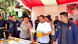 PENGUNGKAPAN-KASUS-Konferensi-pers-Ditreskrimum-Polda-Sulsel-terkait-sindikat0.jpg
