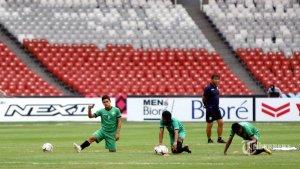 Pemain-Timnas-Timor-Lester-berlatih-di-Stadion-Utama-Gelora-Bung-Karno-GBK-Jakarta-5.jpg