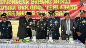 Pemusnahan-Narkotika-Polres-Maros-memusnahkan-barang-bukti-sabu-gorila.jpg