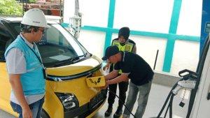 Pengguna-mobil-listrik.jpg