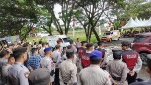 Personel-Polres-Sinjai-saat-mengamankan-pelantikan-Anggota-DPRD.jpg