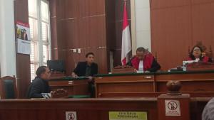Putri-Prof-Cornelius-Salombe-3009.jpg