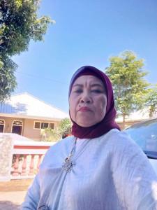 Rosmawati-Ketua-RT-02RW-02-Kelurahan-Batua-Kecamatan-Manggala-Kota-Makassar.jpg