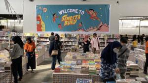 SEMESTA-BUKU-Antusias-pengunjung-Semesta-Buku.jpg