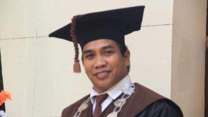Sosok-Firdaus-Muhammad-akademisi-UIN-Alauddin-Makassar-meraih-gelar-profesor-di-usia-47-tahun1.jpg