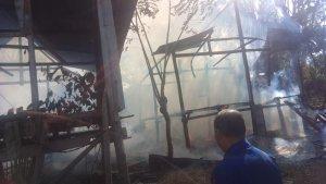 Suasana-kebakaran-di-Jl-Tembakau-Kelurahan-Empoang.jpg