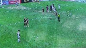 Suasana-pertandingan-Arema-FC-vs-PSM-Makassar-di-Stadion-PTIK-DKI-Jakarta.jpg