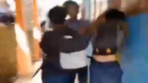 Tangkapan-layar-video-pengeroyokan-siswa-SMPN-13-Kambo2025.jpg