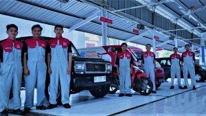 Teknisi-Astra-Daihatsu-Cabang-Makassar-Urip1212.jpg