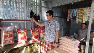 Toko-kelontong-jadi-sasaran-pencurian-beras9.jpg