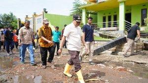 Tp-tinjau-banjir-522023.jpg