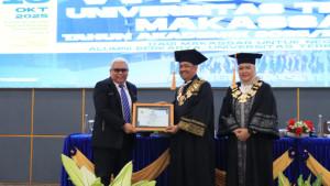 WISUDA-DAERAH-UT-MAKASSAR-1.jpg