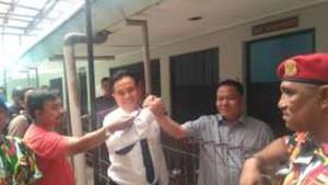 Yulius-Paonganan-bersama-kuasa-huku.jpg