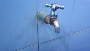air-pdam-tidak-mengalir-di-mallengkeri.jpg