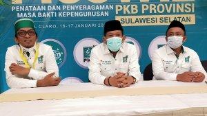 ketua-dpw-partai-kebangkitan-bangsa-pkb-sulsel-azhar-arsyad-tengahv.jpg