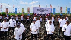 kick-off-Program-Manis-Menuju-Swasembada-Gula-Nasional.jpg
