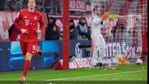 robert-lewandowski-merayakan-golnya-untuk-bayern-muenchen-1.jpg