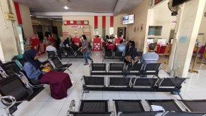 suasana-kantor-disdukcapil-makassar-jl-teduh-bersinar.jpg
