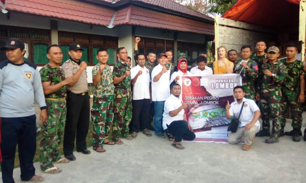Alumni Unhas Salurkan Bantuan Rp 117 Juta untuk Korban Bencana Gempa Lombok - 14082018_bantuan_0_20180814_035500.jpg