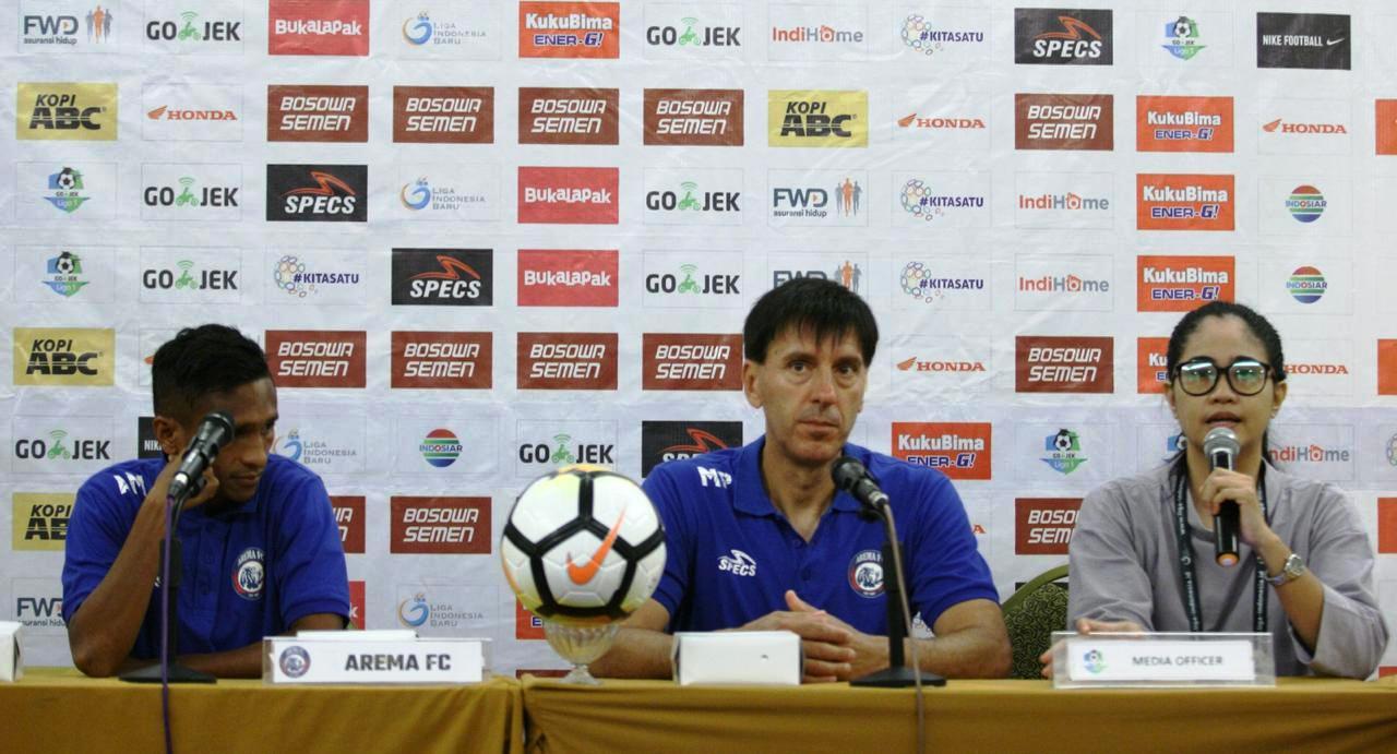 Preview PSM Vs Arema, Robert Target Lanjutkan Tren, Petrovic Pasrah Tanpa Dukungan Aremania