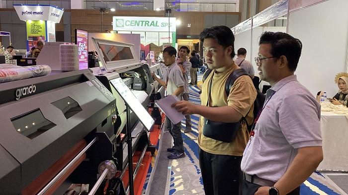 18-20-Juni-Pameran-Bisnis-Produksi-Pakaian-dan-Grafika-2025-Hadir-di-Four-Points-Makassar.jpg